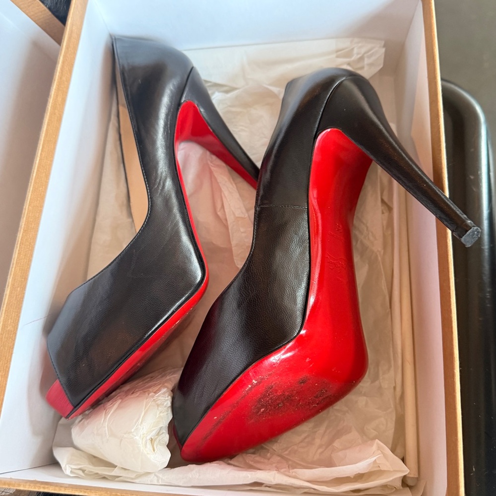 💯Authentic Very Prive 120 Leather Christian Louboutins - Size 39 - Good Cond. - Picture 16 of 16